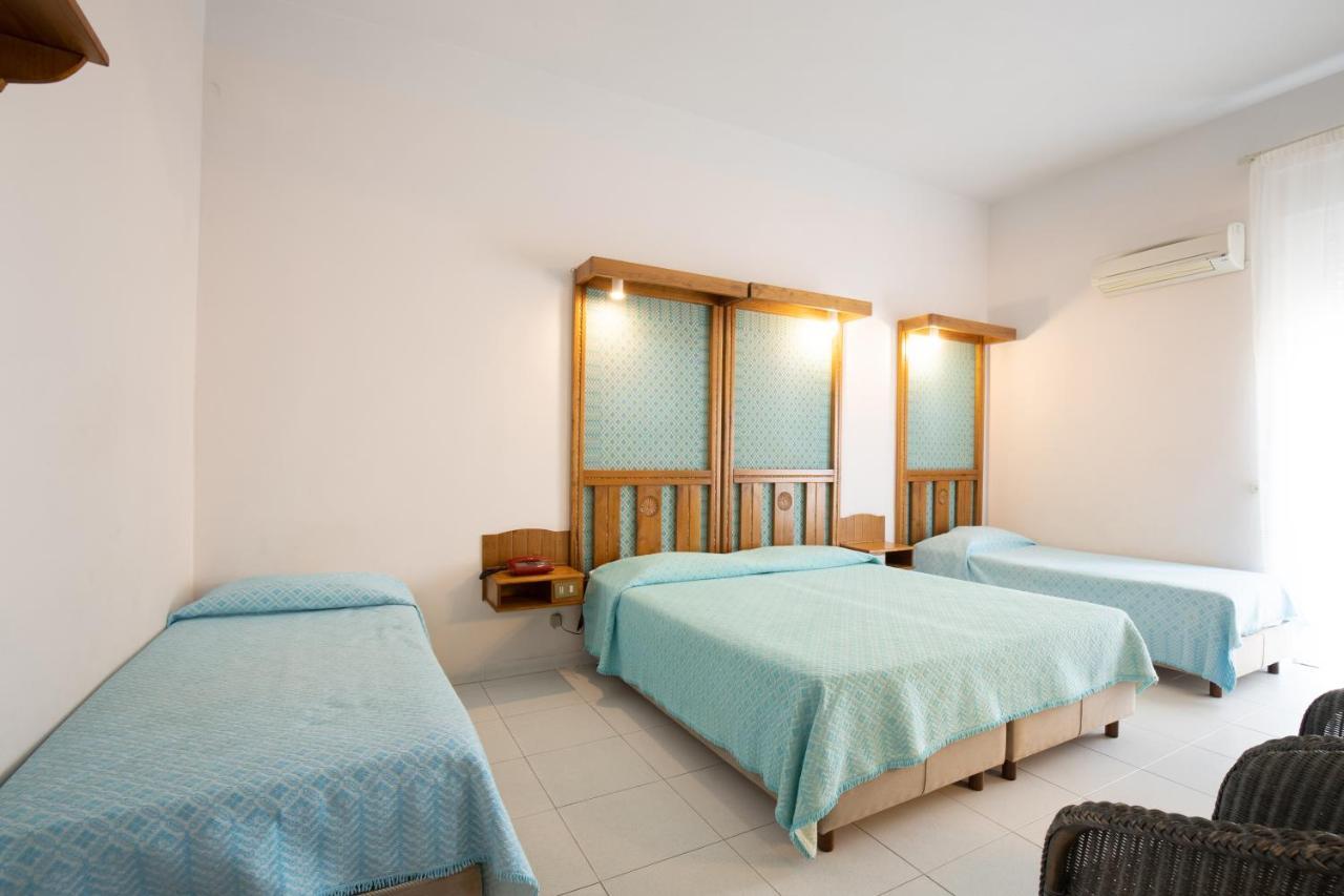 Albergo Miramare Cala Gonone Exterior foto