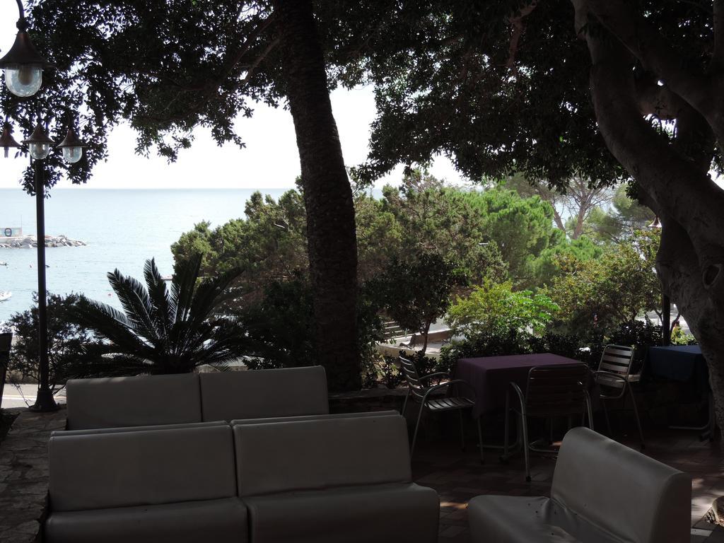 Albergo Miramare Cala Gonone Exterior foto